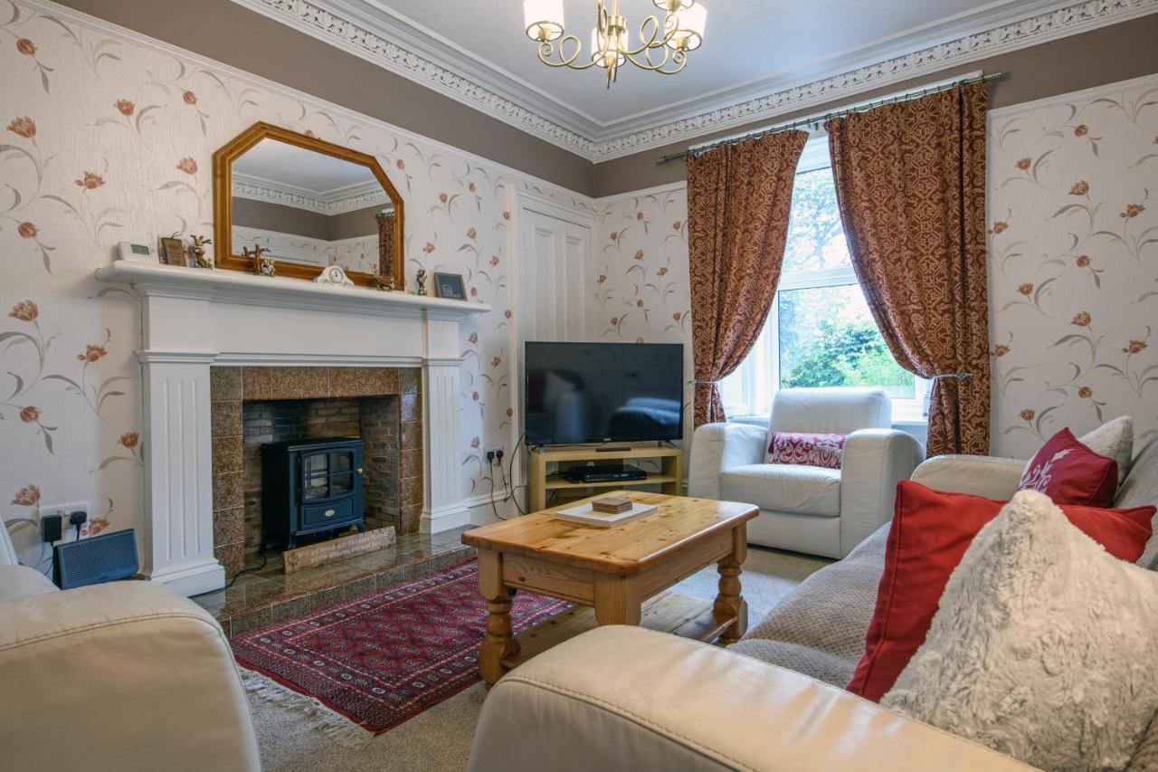 Charming Townhouse On North Coast 500 Route, Wick Wick (Highlands) Exterior foto