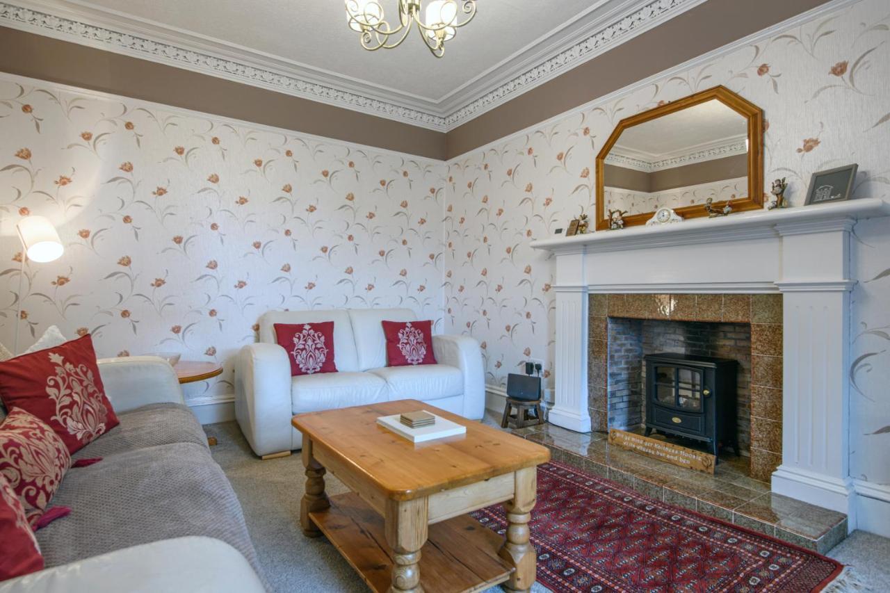 Charming Townhouse On North Coast 500 Route, Wick Wick (Highlands) Exterior foto